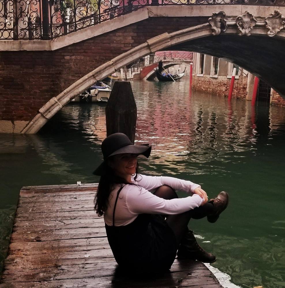 Meet your Posher, Cora